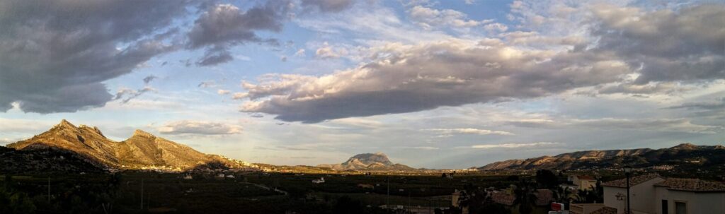Panoramica de Sagra