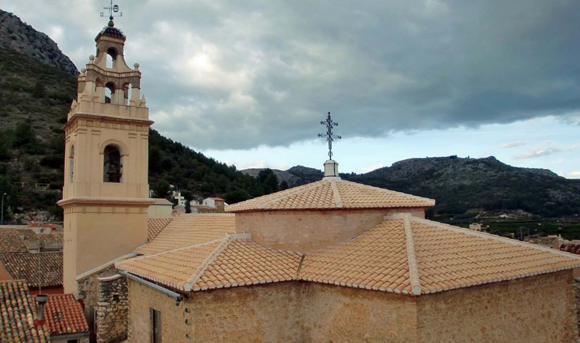 Esglesia Sant Sebastia-vista campanari
